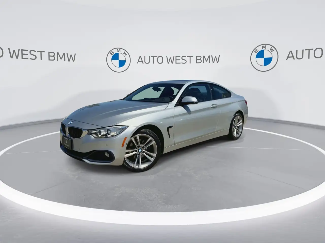 BMW 4 Series photo BMW 4 Series