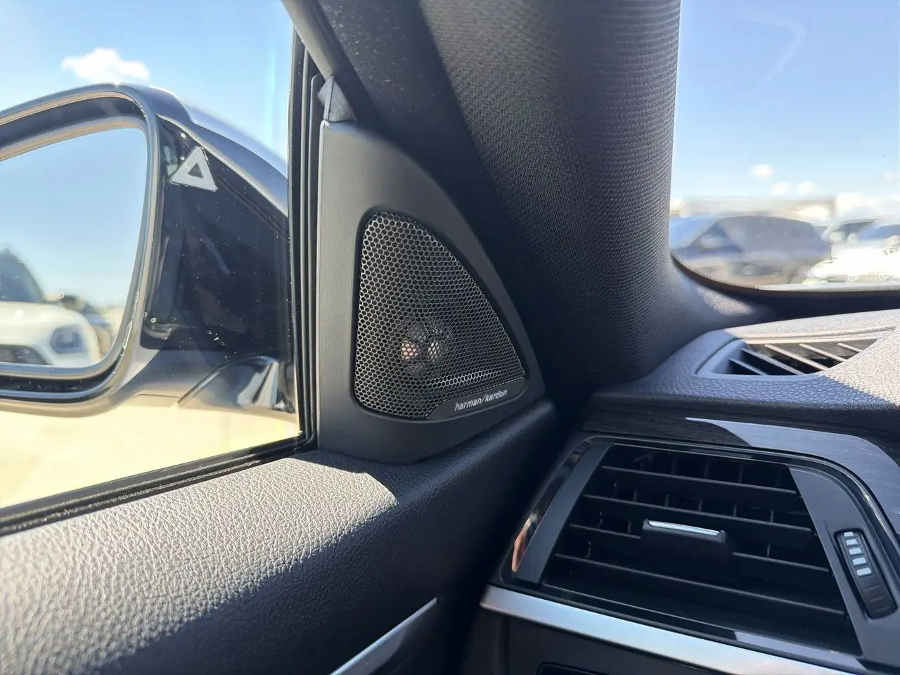 BMW 4 Series photo BMW 4 Series