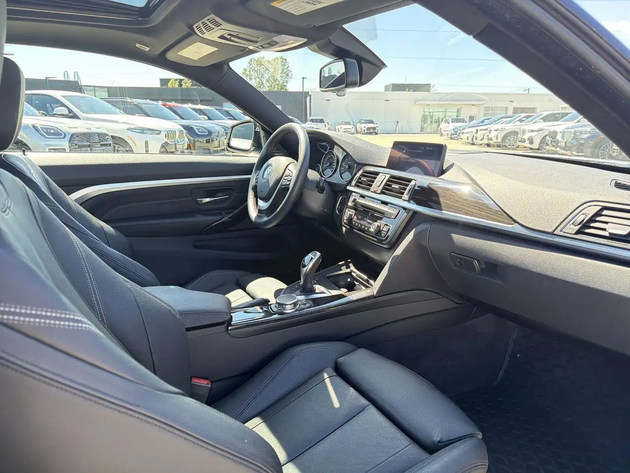 BMW 4 Series photo BMW 4 Series