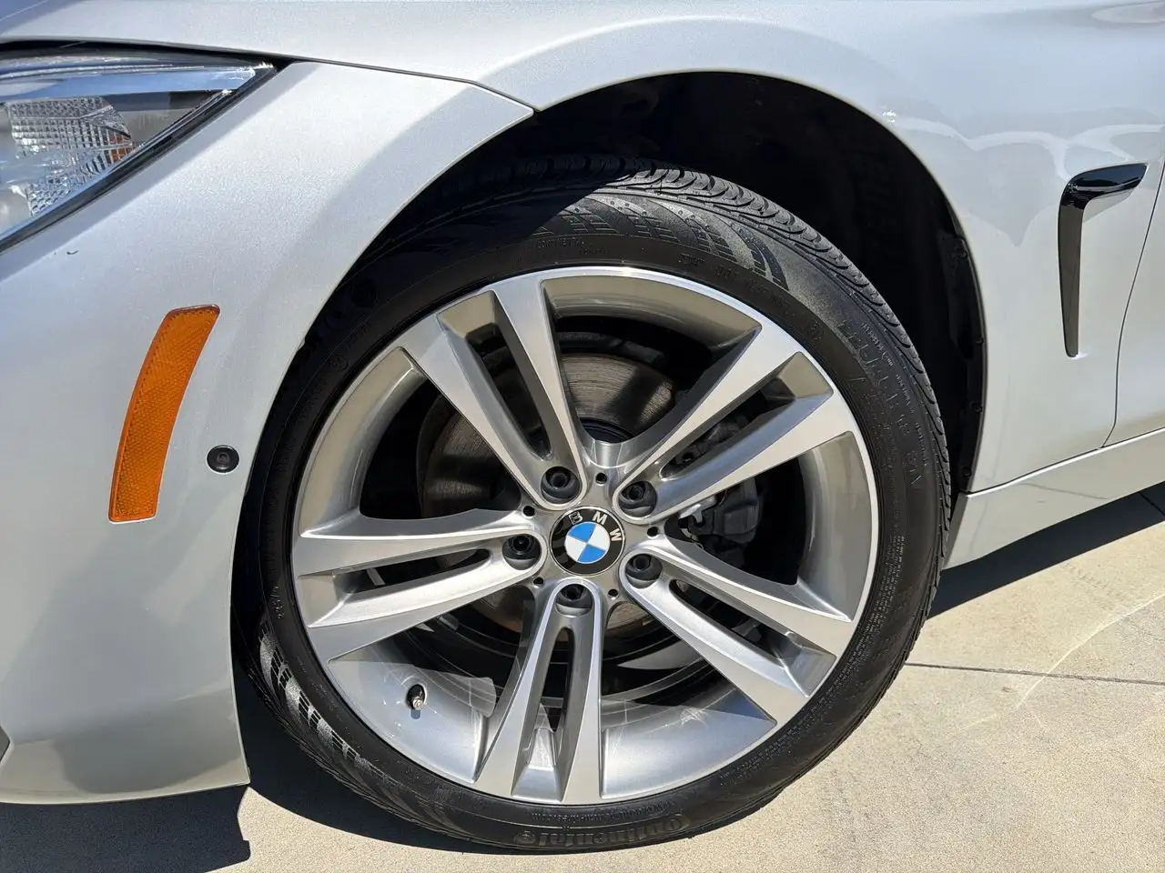BMW 4 Series photo BMW 4 Series