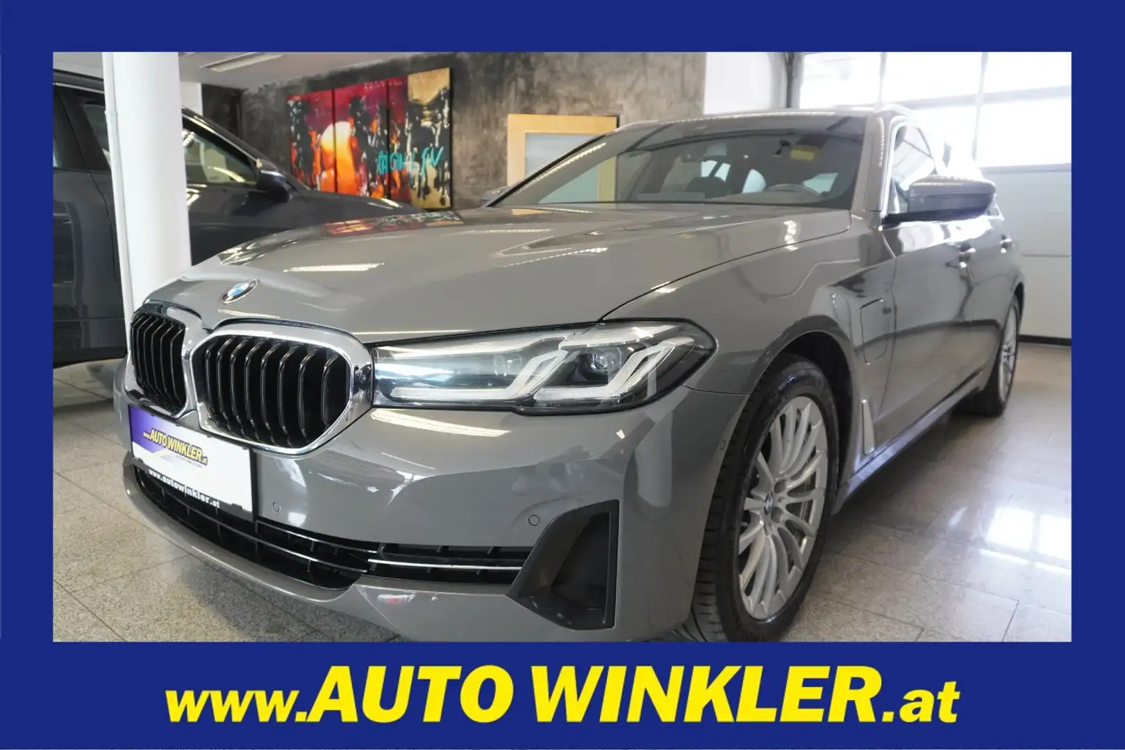 BMW 530 e xDrive Touring Aut. Leder/Virtual/Navi/LED/Pano Silber - 1