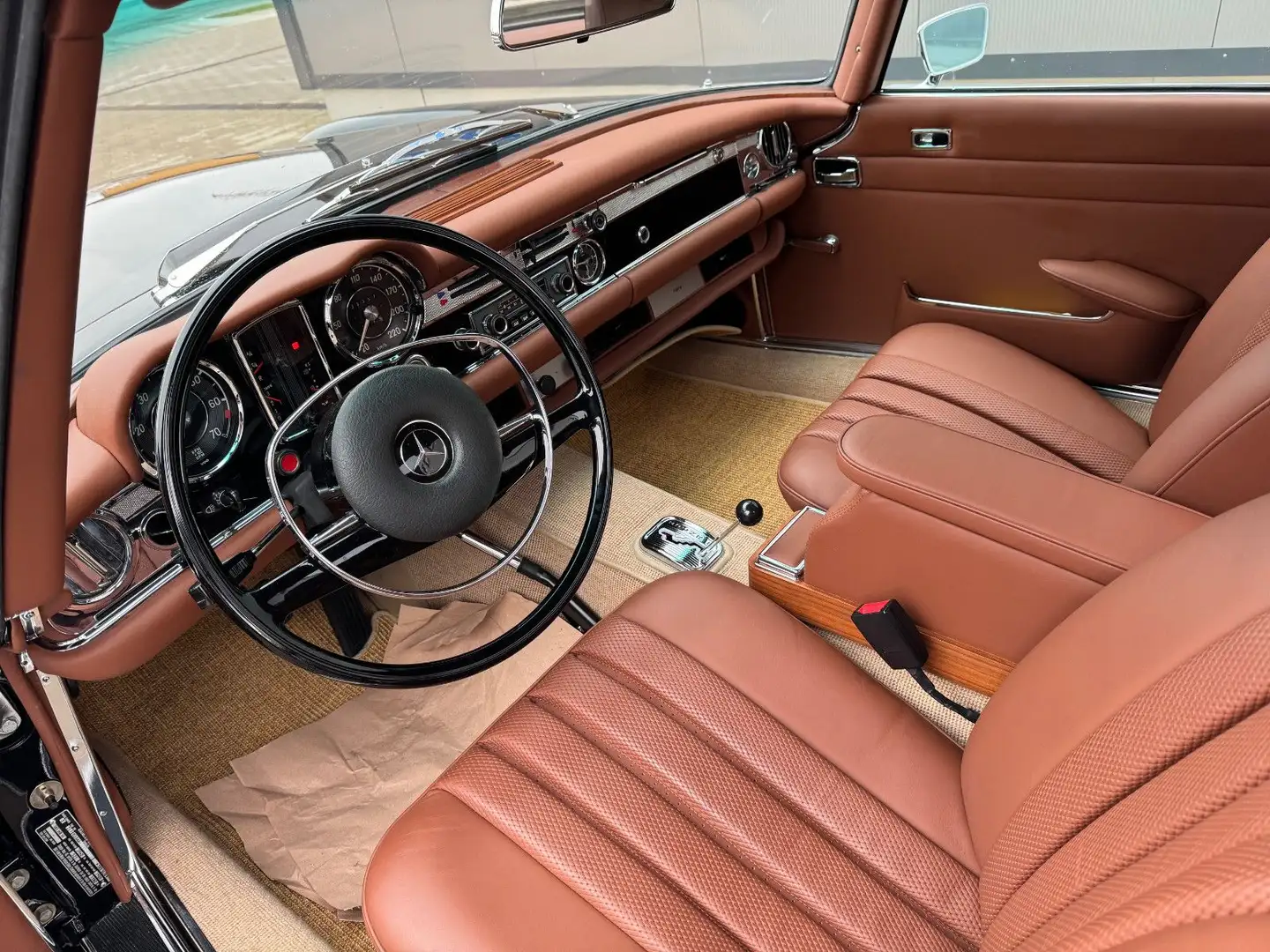 Mercedes-Benz 280 SL Cabriolet Pagode Arthur Bechtel Schwarz - 1