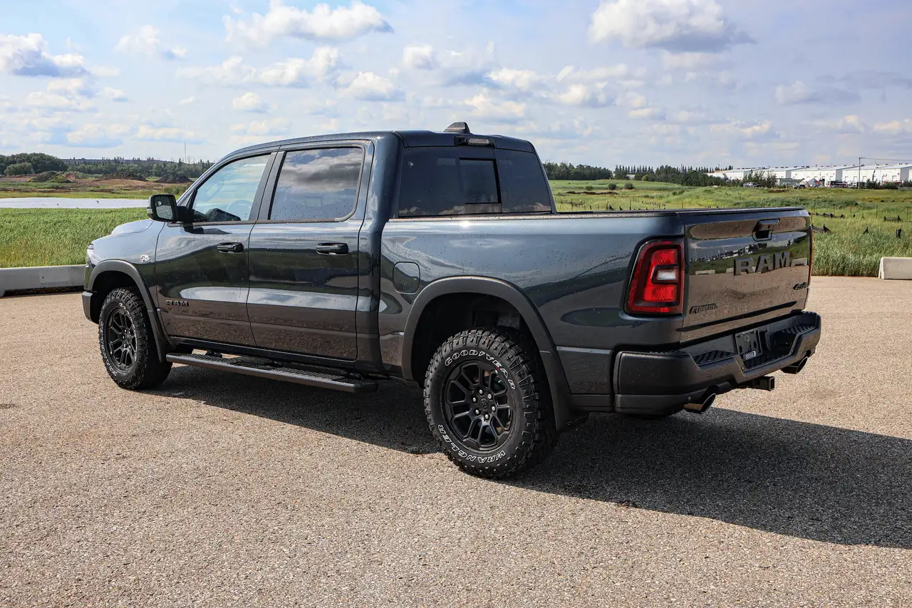 RAM 1500 fotografie RAM 1500