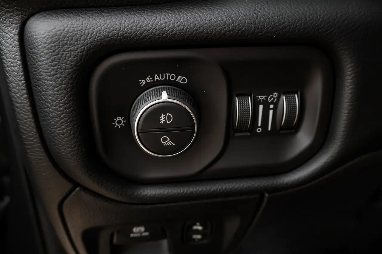 RAM 1500 fotografie RAM 1500