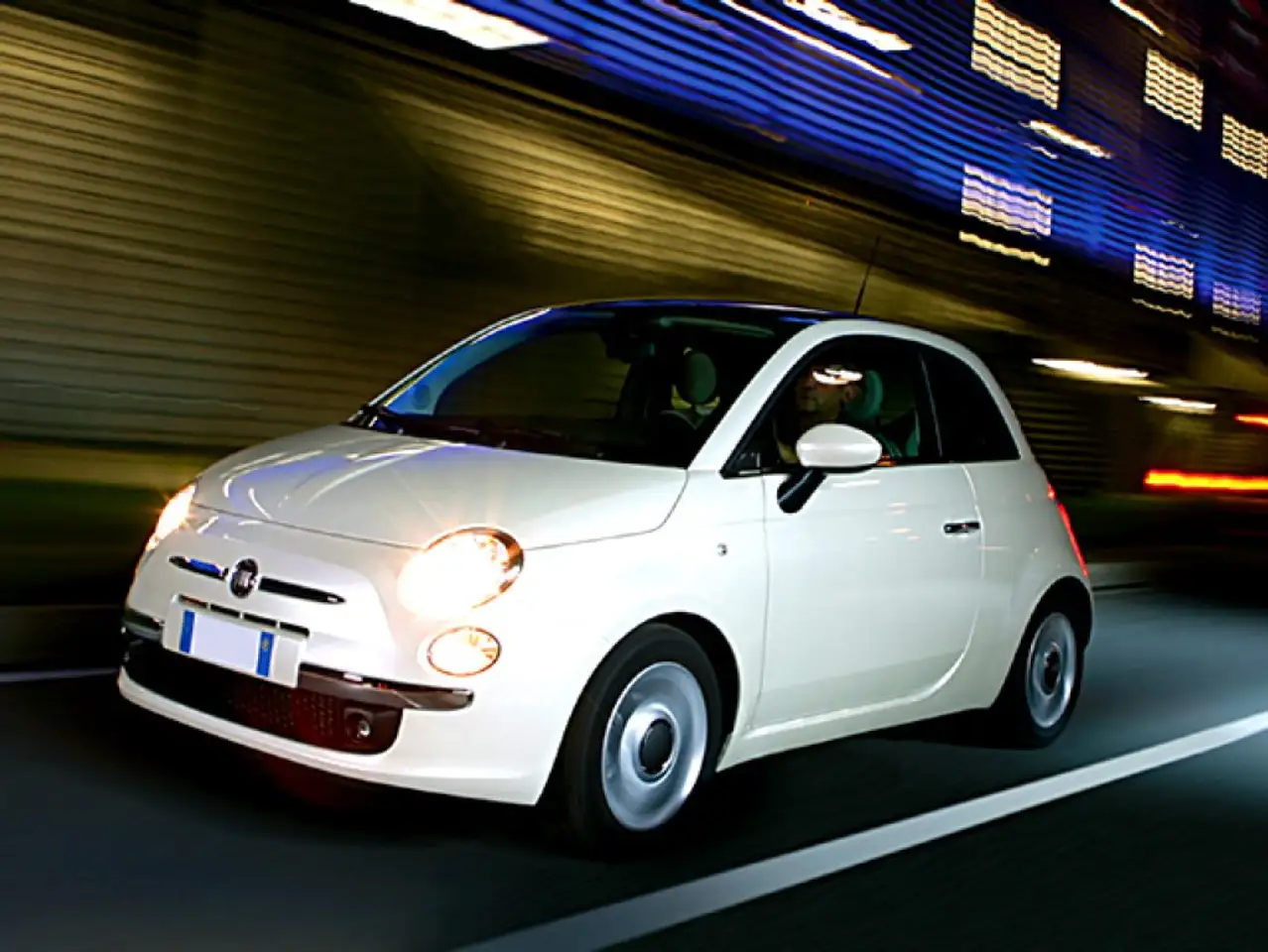 Fiat 500 1.2 EasyPower Lounge gpl!!! — photo 1 of 15