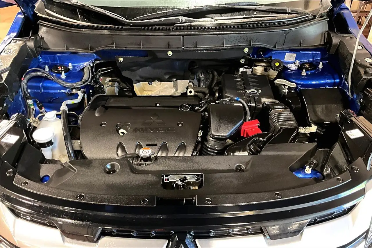 Mitsubishi RVR снимка Mitsubishi RVR