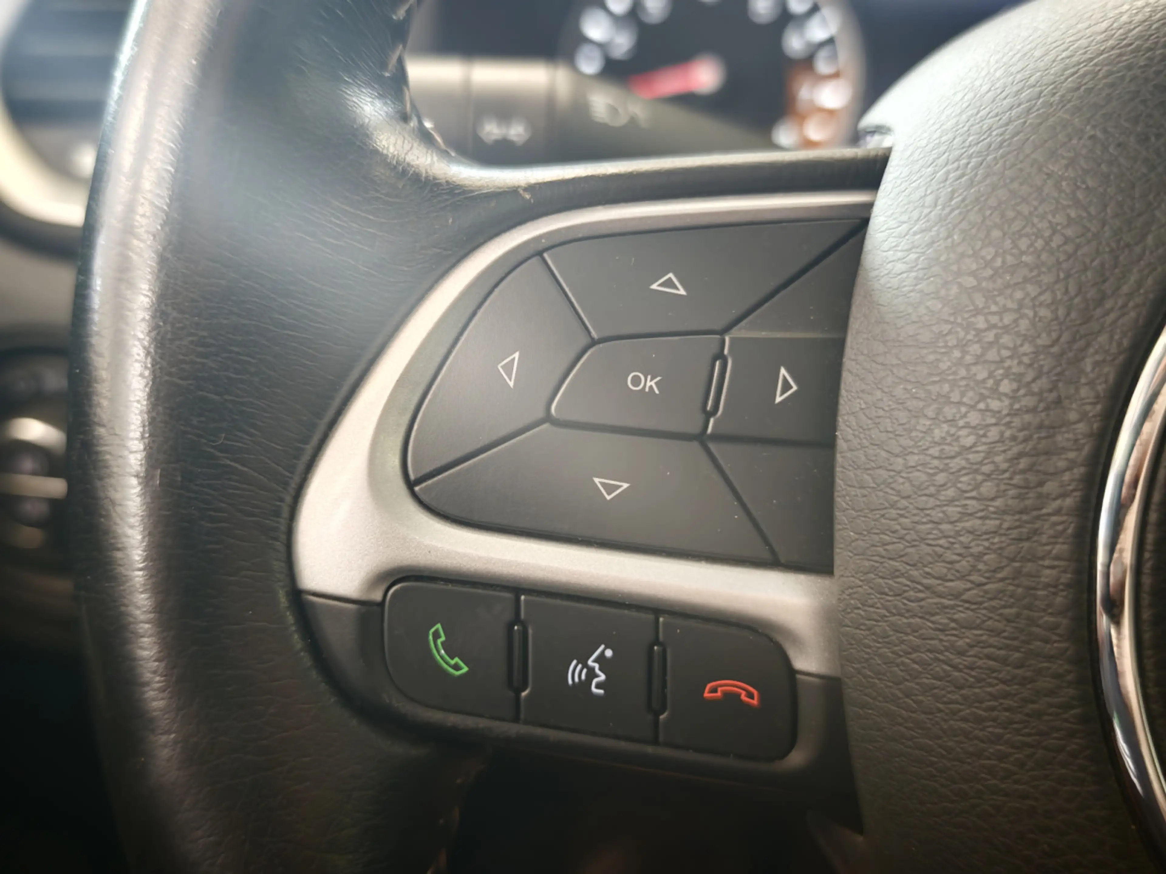 Jeep Renegade 1.4 Limited — photo 13