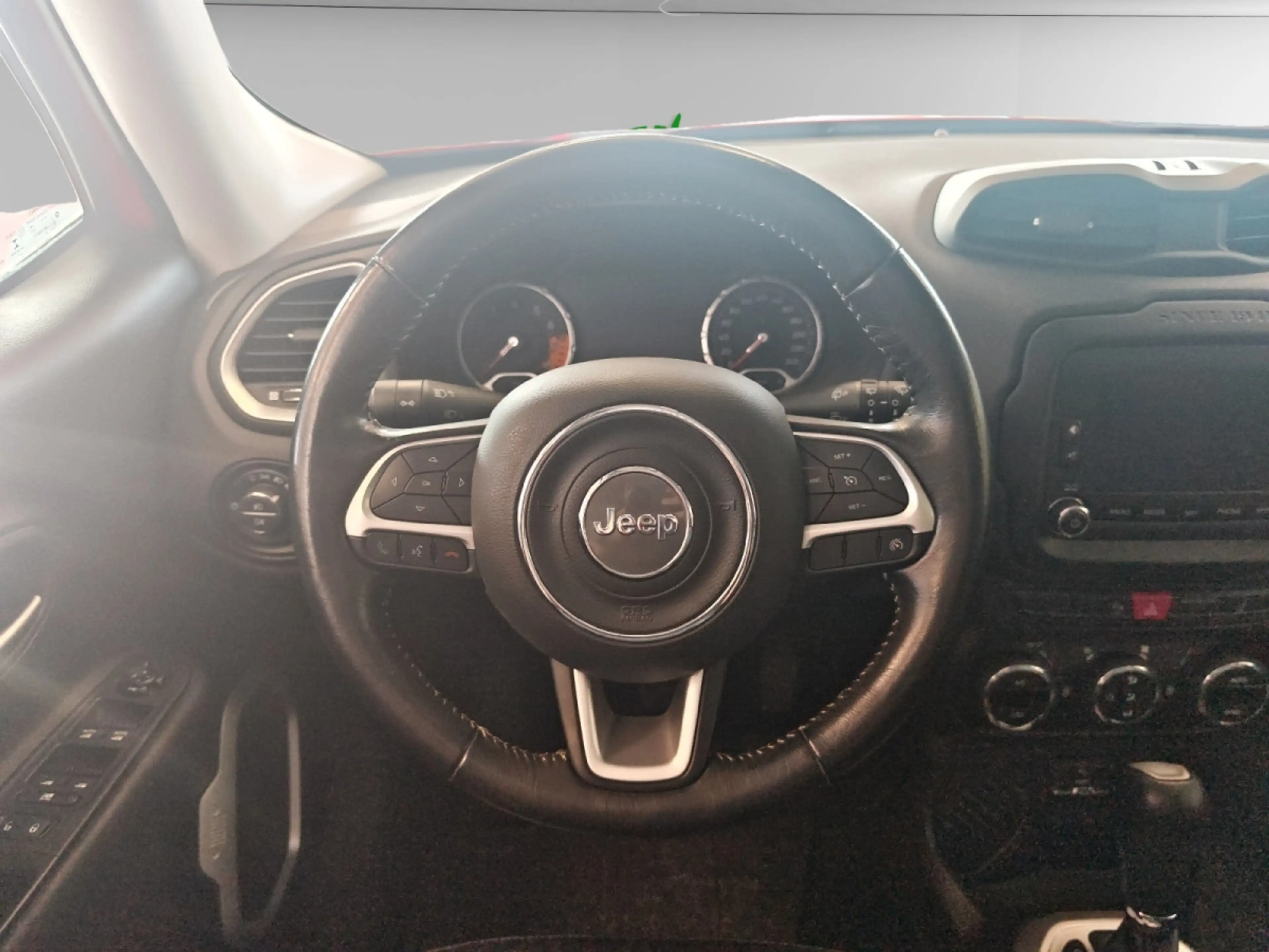 Jeep Renegade 1.4 Limited — photo 12