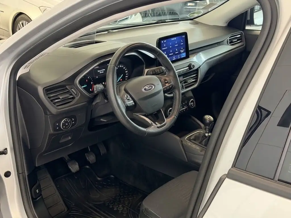 Ford Focus Turnier Active X | Spurass | ACC |LED |AHK Bild 11