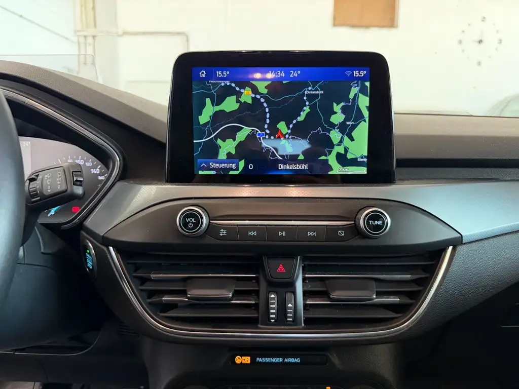 Ford Focus Turnier Active X | Spurass | ACC |LED |AHK Bild 18