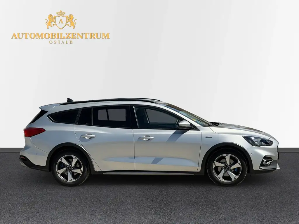 Ford Focus Turnier Active X | Spurass | ACC |LED |AHK Bild 4