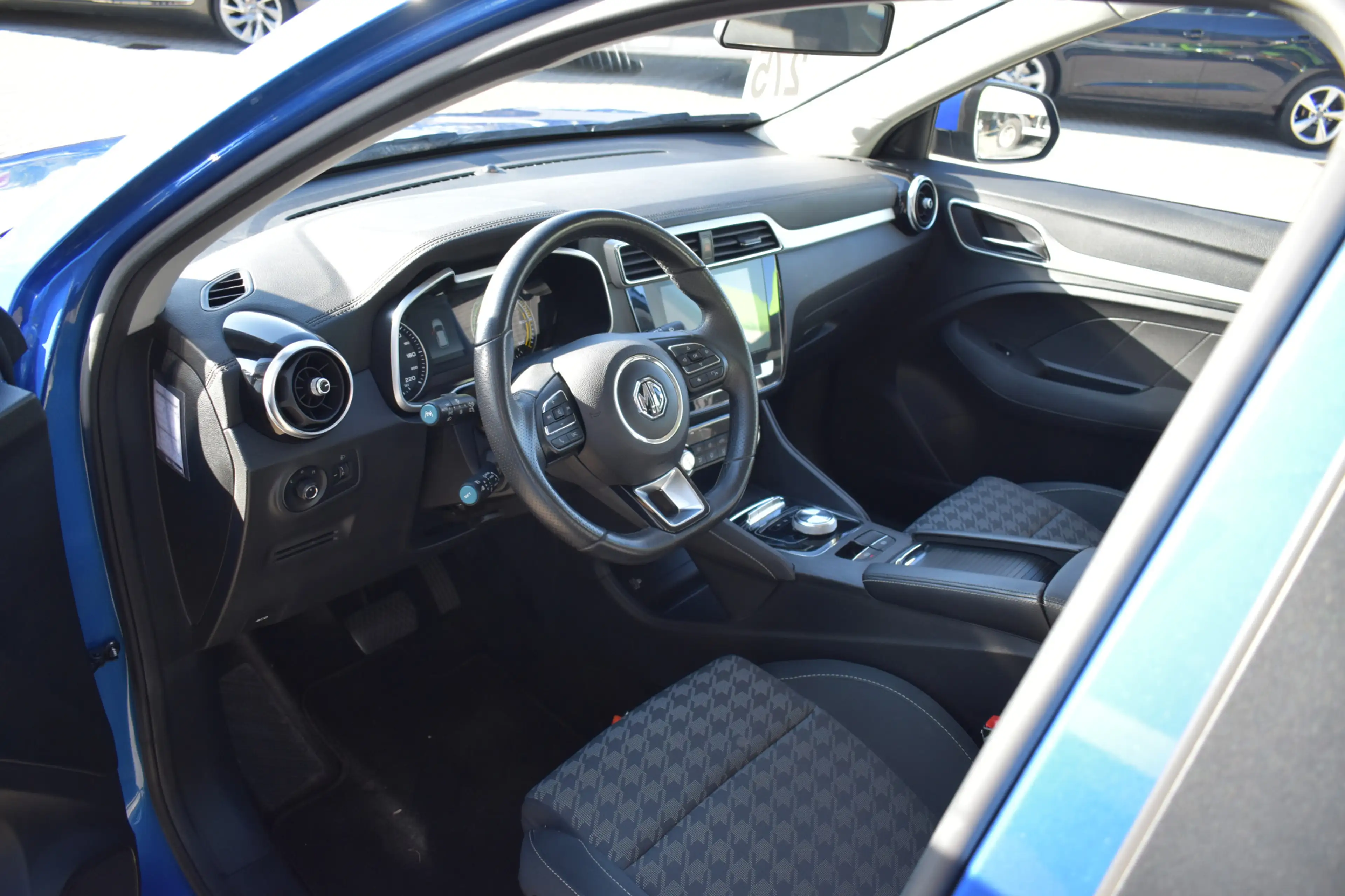 MG ZS MG EV Comfort 45 kWh — photo 9