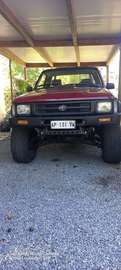 Hilux 2.5 double cab LN 65