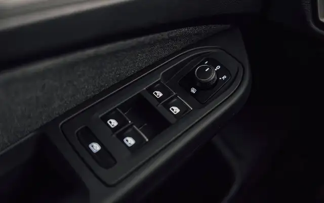 Volkswagen Golf view 11