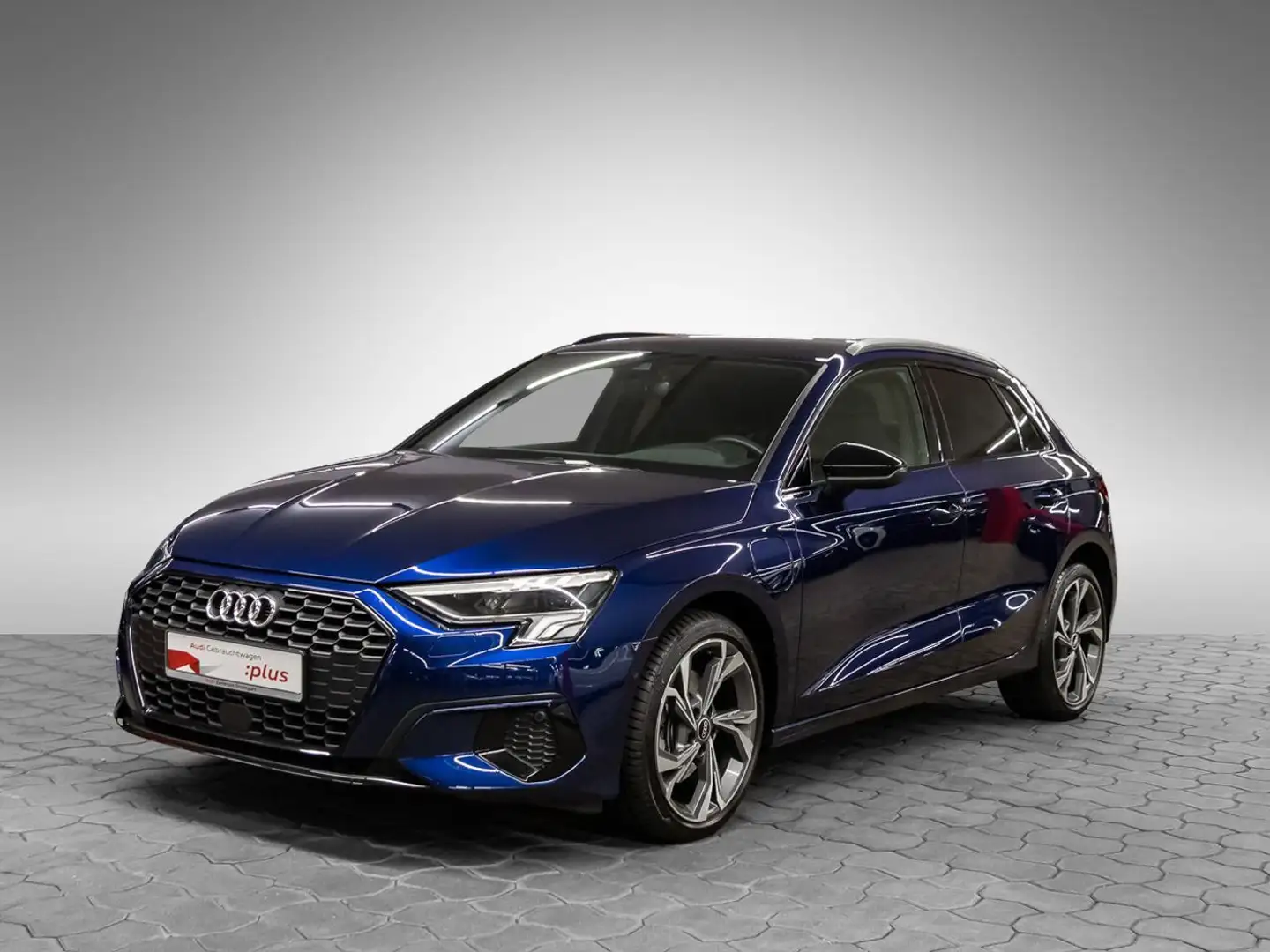 Audi A3 advanced 40 TFSI e Leder LED Blau - 2