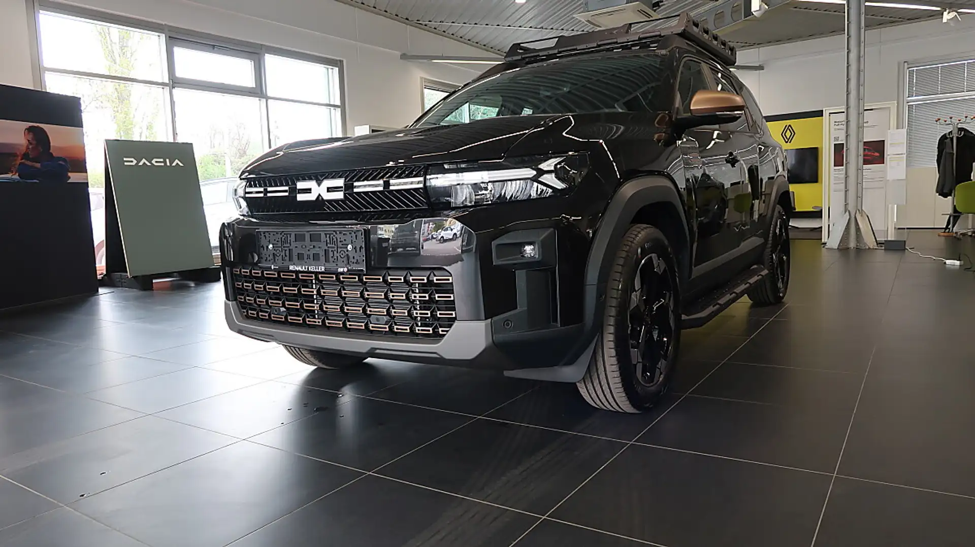 Dacia Bigster Extreme Hybrid 155 Schwarz - 1