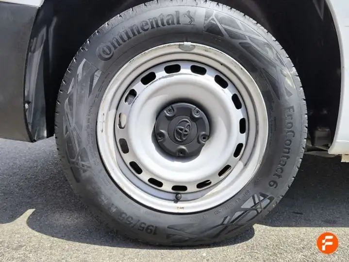 Toyota ProAce City 2020, foto 8