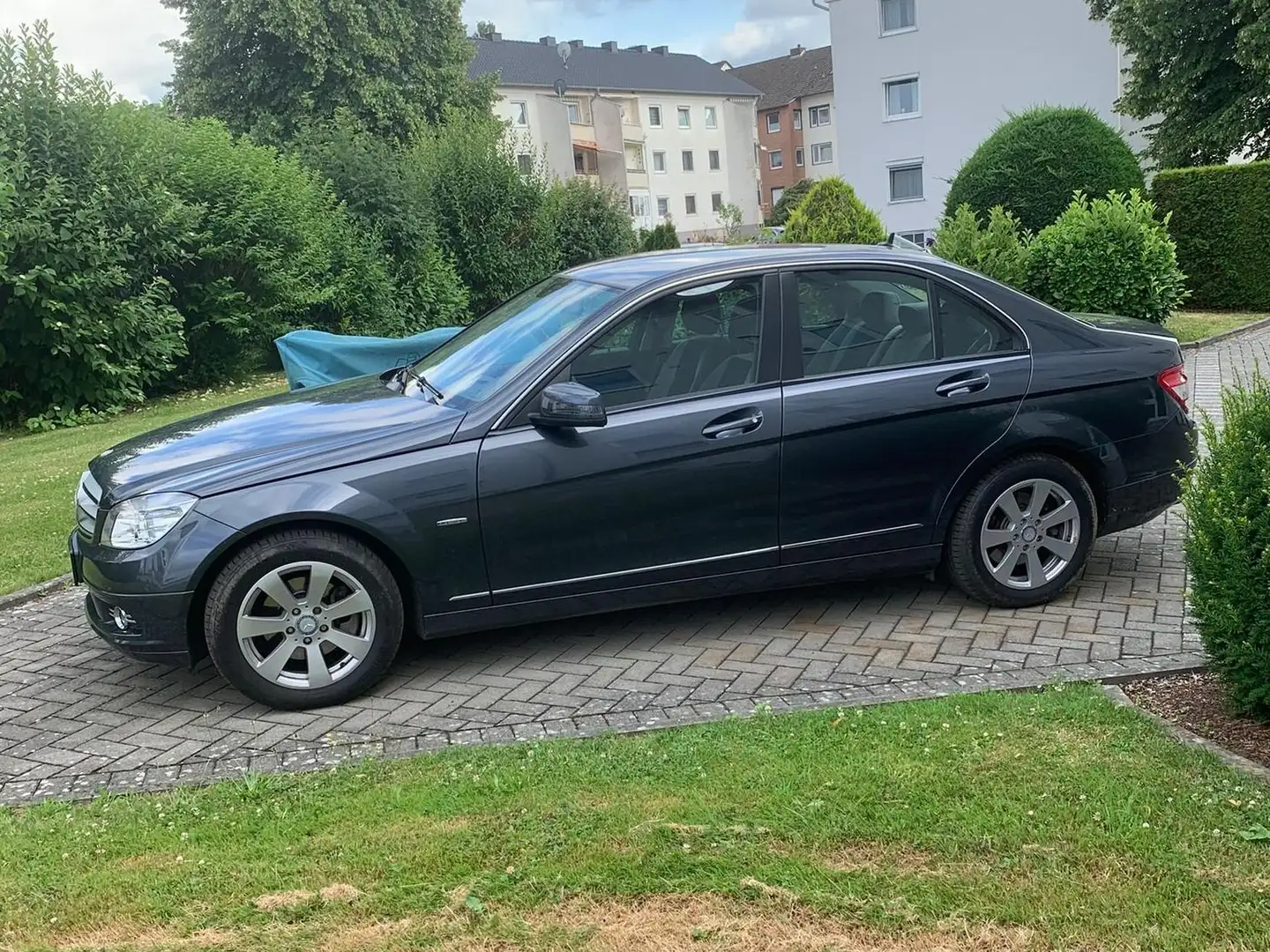 Mercedes-Benz C 220 C 220 CDI DPF Automatik BlueEFFICIENCY Grau - 1