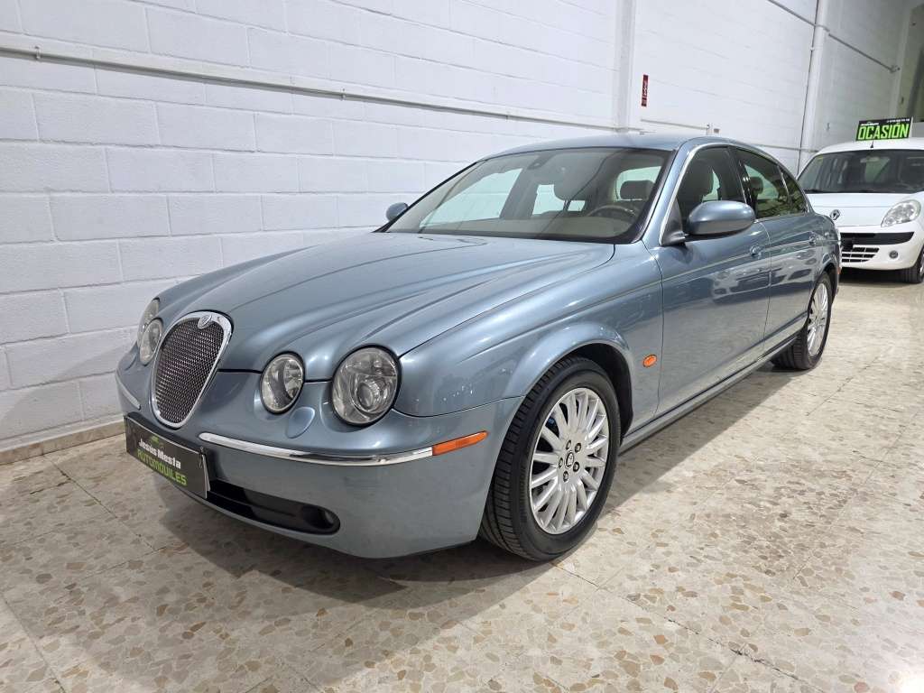 Jaguar S-Type 2.7D V6 Executive - foto 1