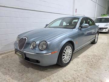 2.7D V6 Executive