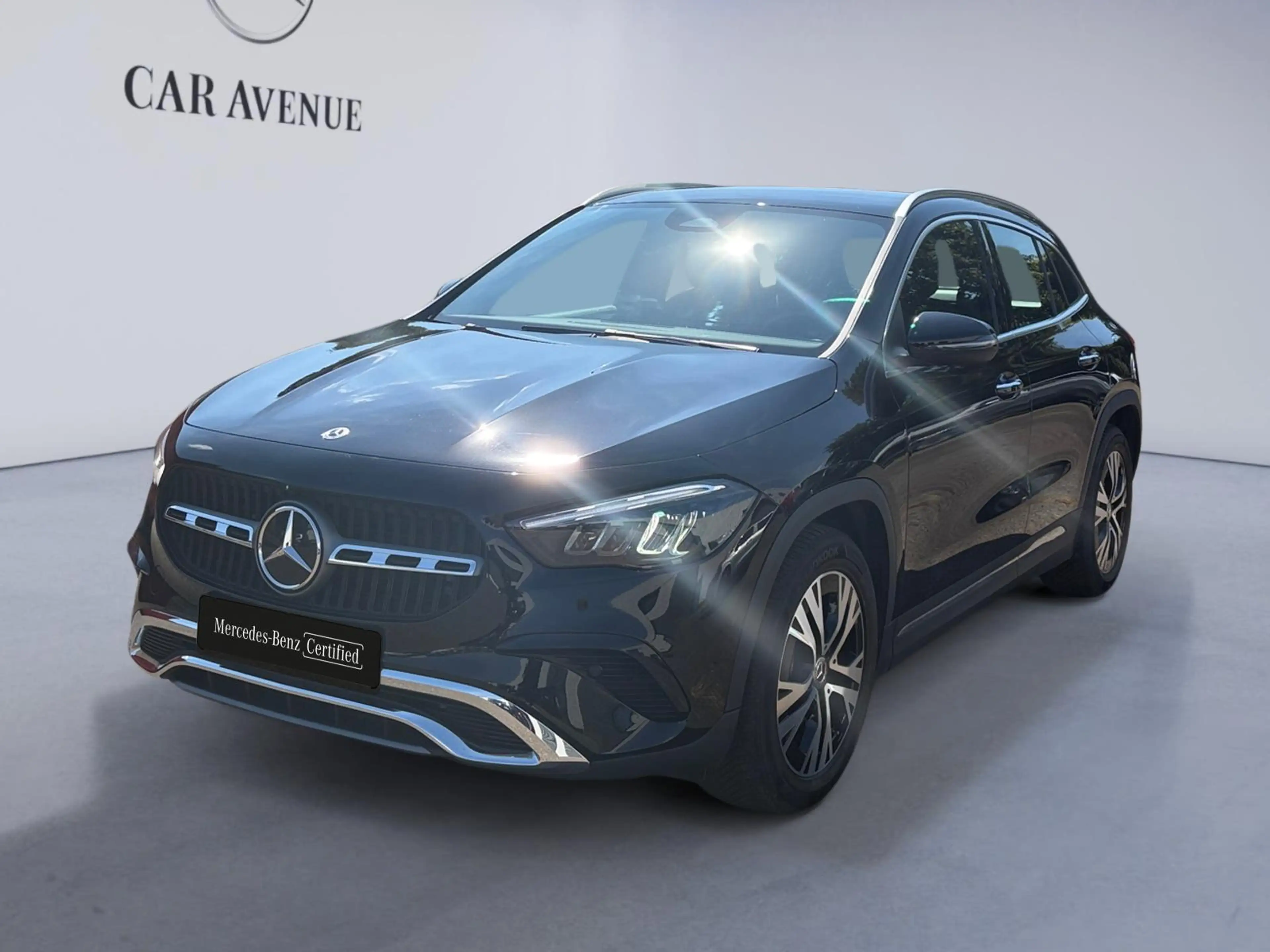 Mercedes-Benz GLA 180 180d Business Line