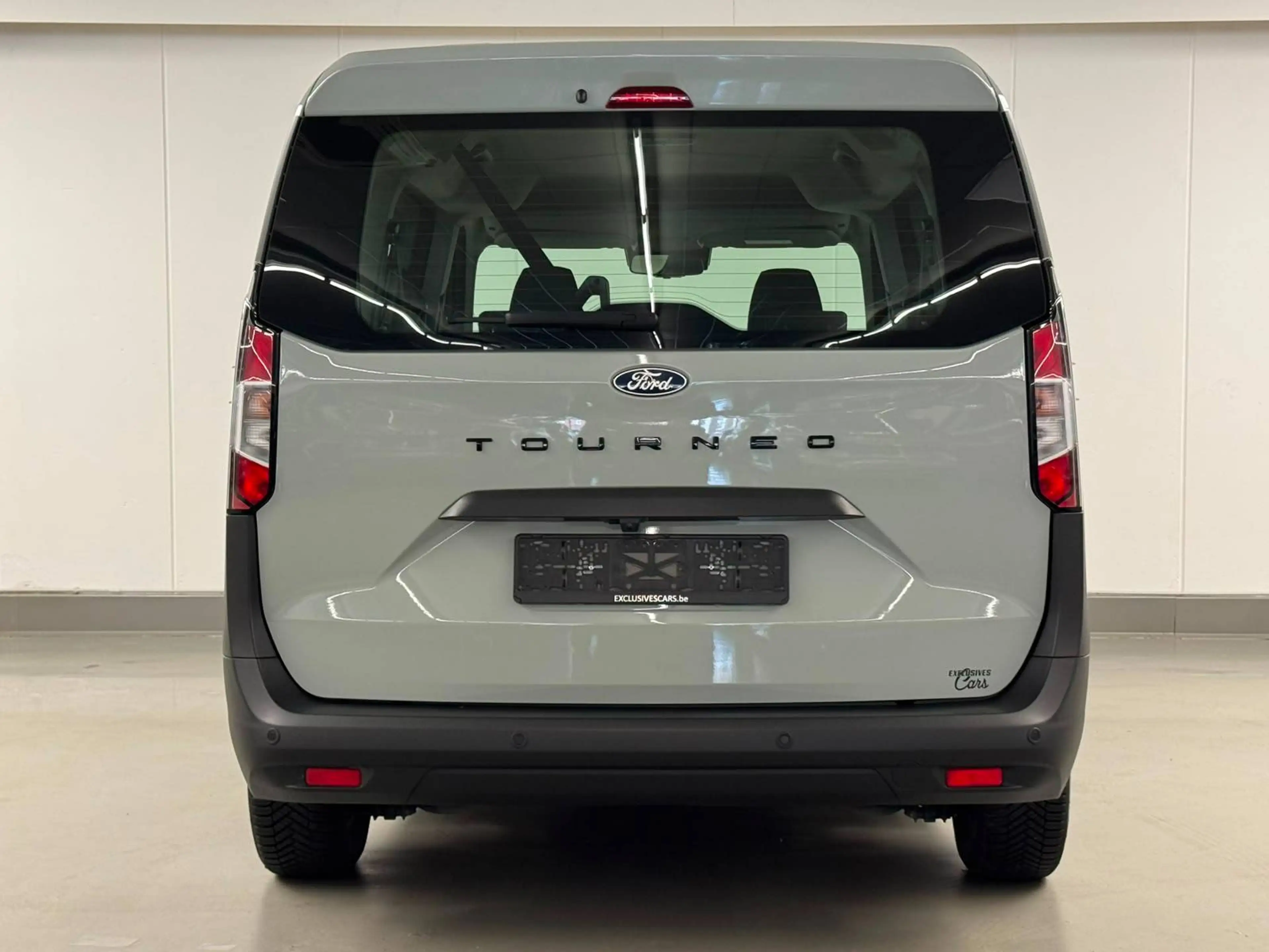 Ford Tourneo Courier 1.0 EcoBoost 125 CV !! 16000 KM !! 5 PLACES !! — photo 5