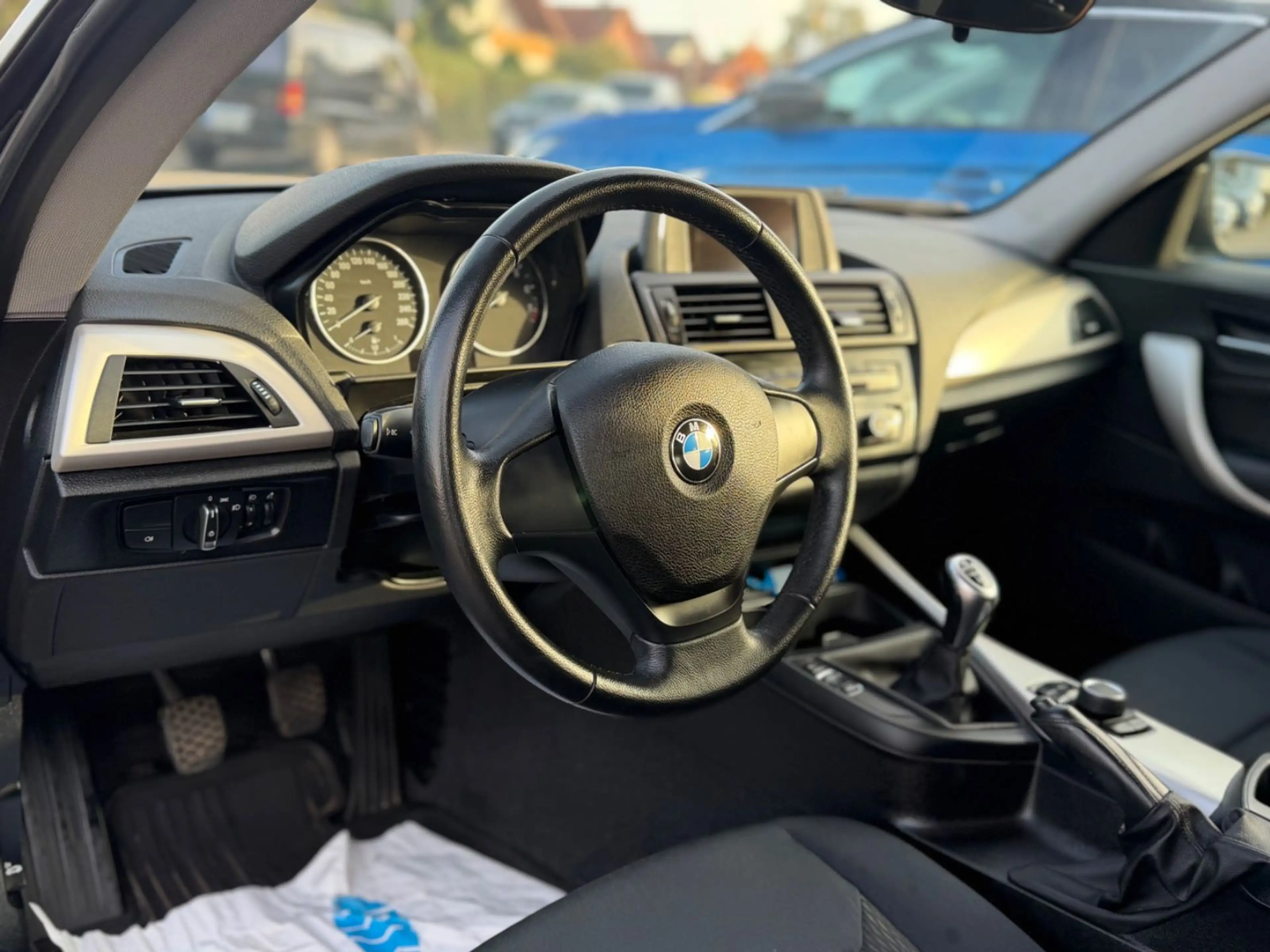 BMW 114 1 Limousine 3-trg. 114 i*NEU*TÜV* — photo 12