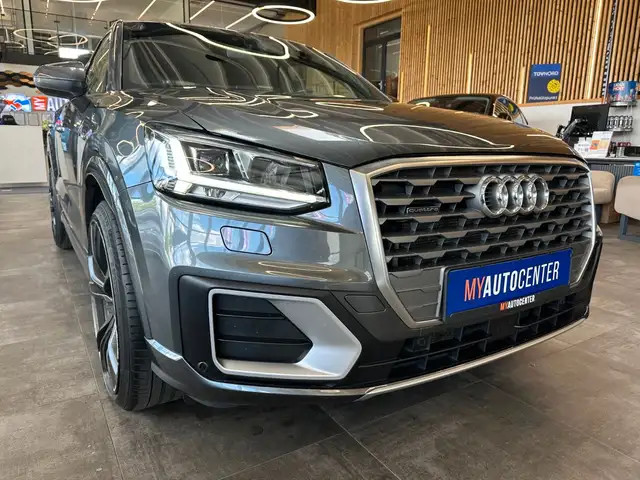 Audi Q2 view 3