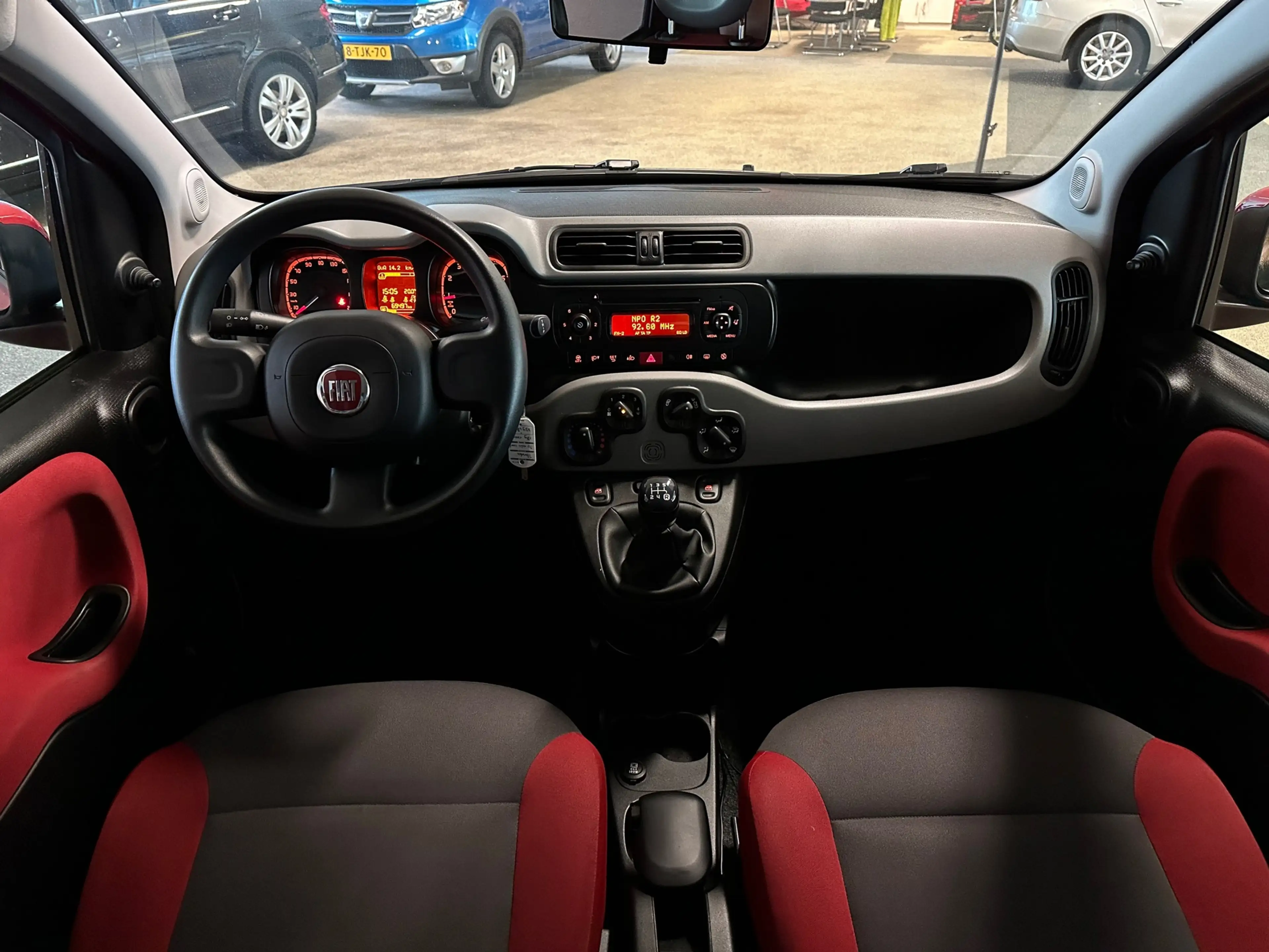 Fiat Panda 0.9 TwinAir Edizione Cool - Limited Edition - Airc — photo 9
