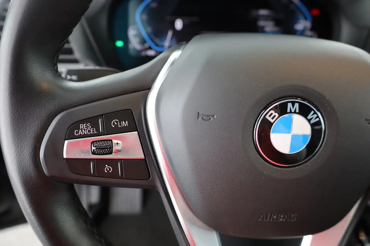 BMW X3 xDrive 30e Luxury Line Navi Kamera AHK Leder, миниатюра 16