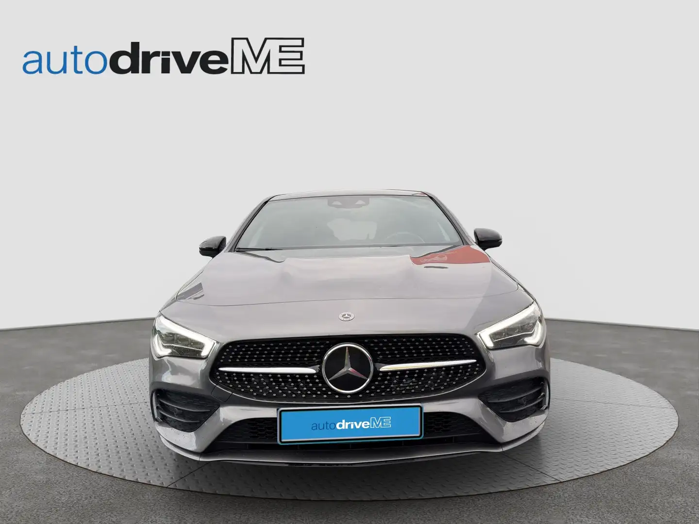 Mercedes-Benz CLA 220 d Shooting Brake Grau - 2