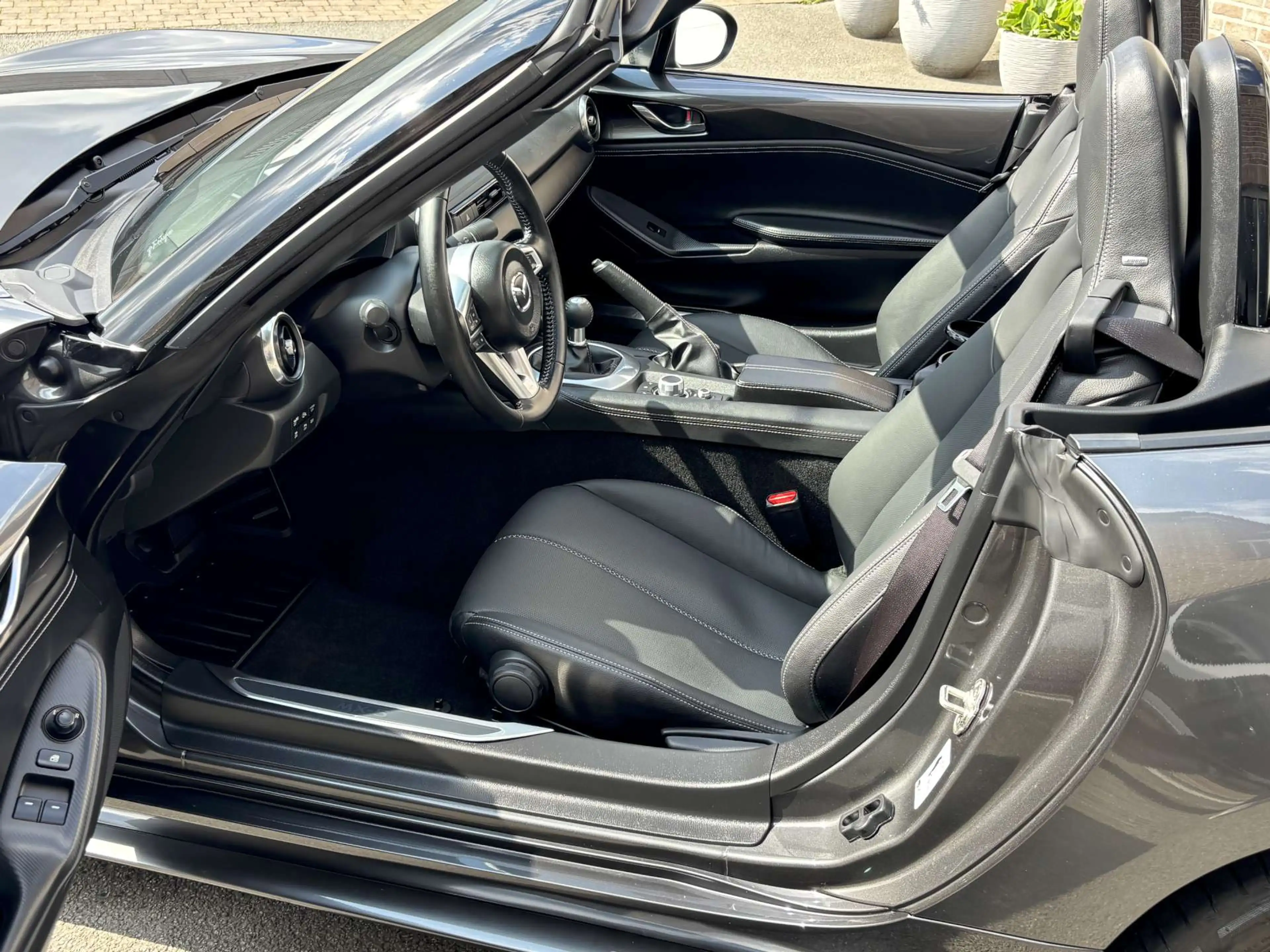 Mazda MX-5 MX-5 2.0 ND EXCLUSIVE-LINE / 4000km / Aero Pack — photo 14