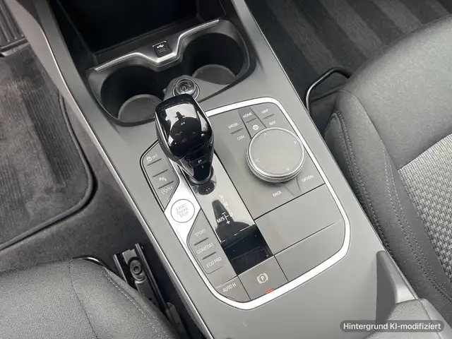 BMW 1 Series view 12