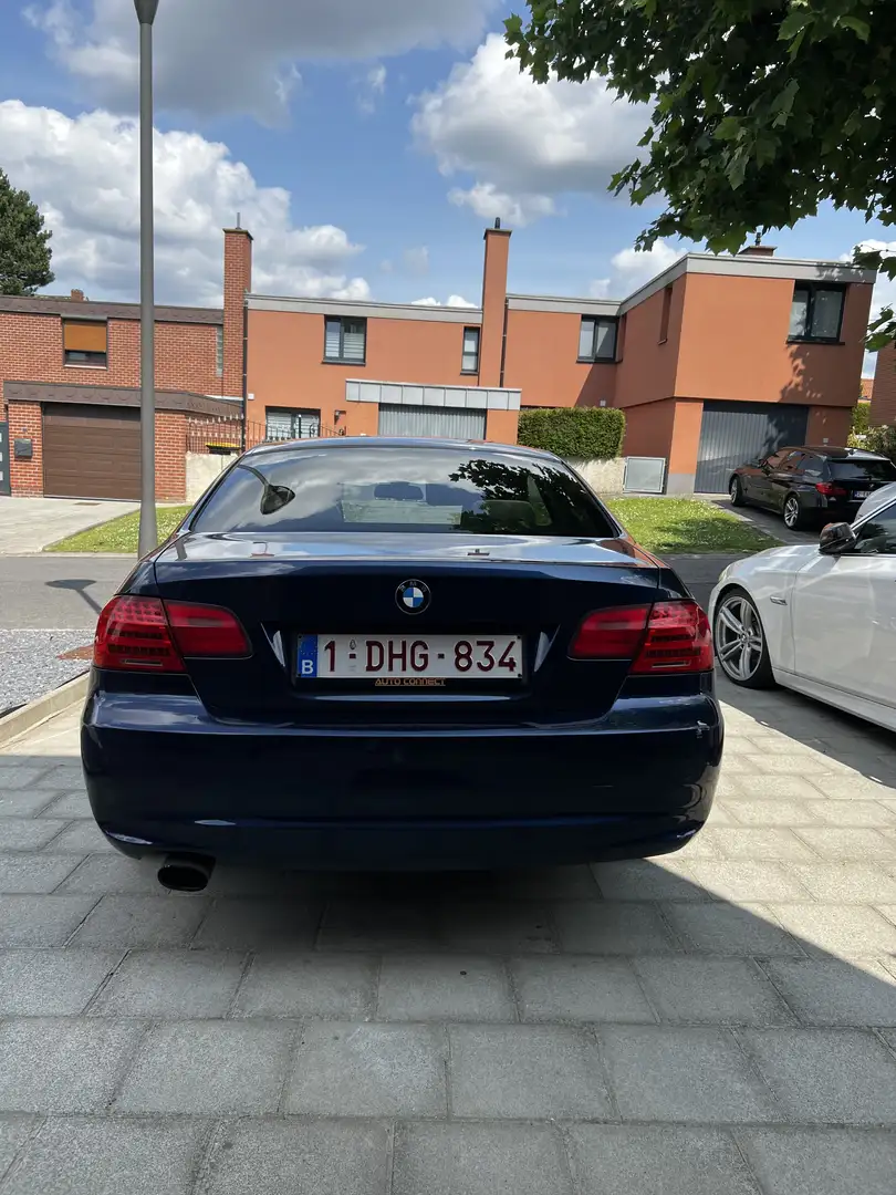 BMW 320 Coupé d - 2