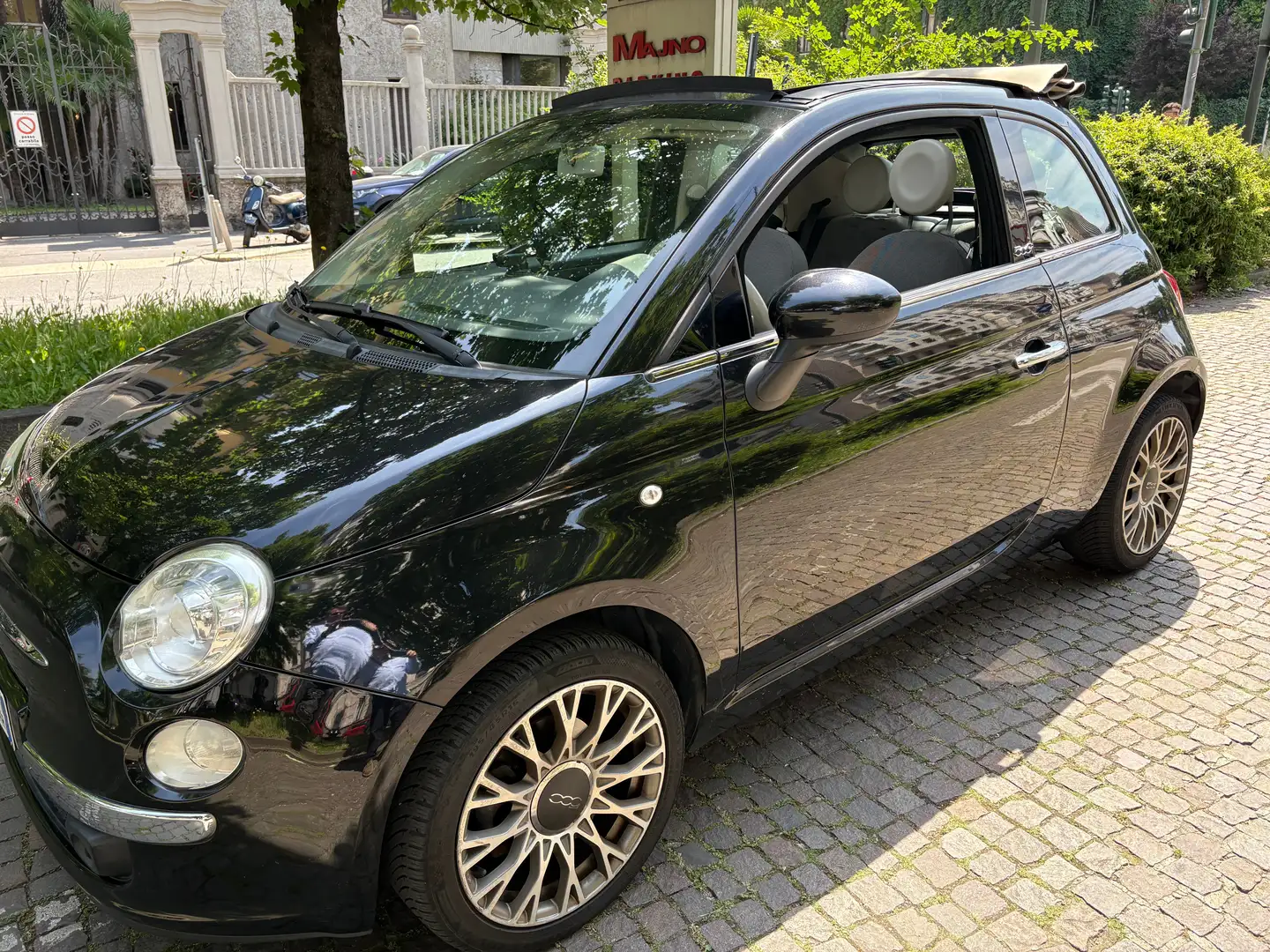 Fiat 500C 1.4 16v Lounge 100cv automatico Nero - 1