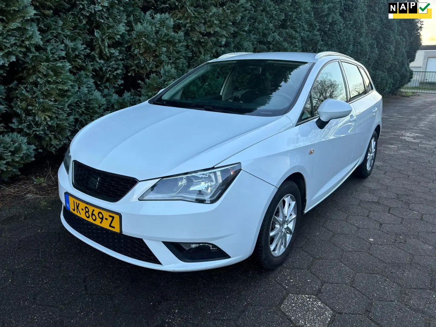 SEAT Ibiza ST 1.0 EcoTSI Style Connect Weiß - 1