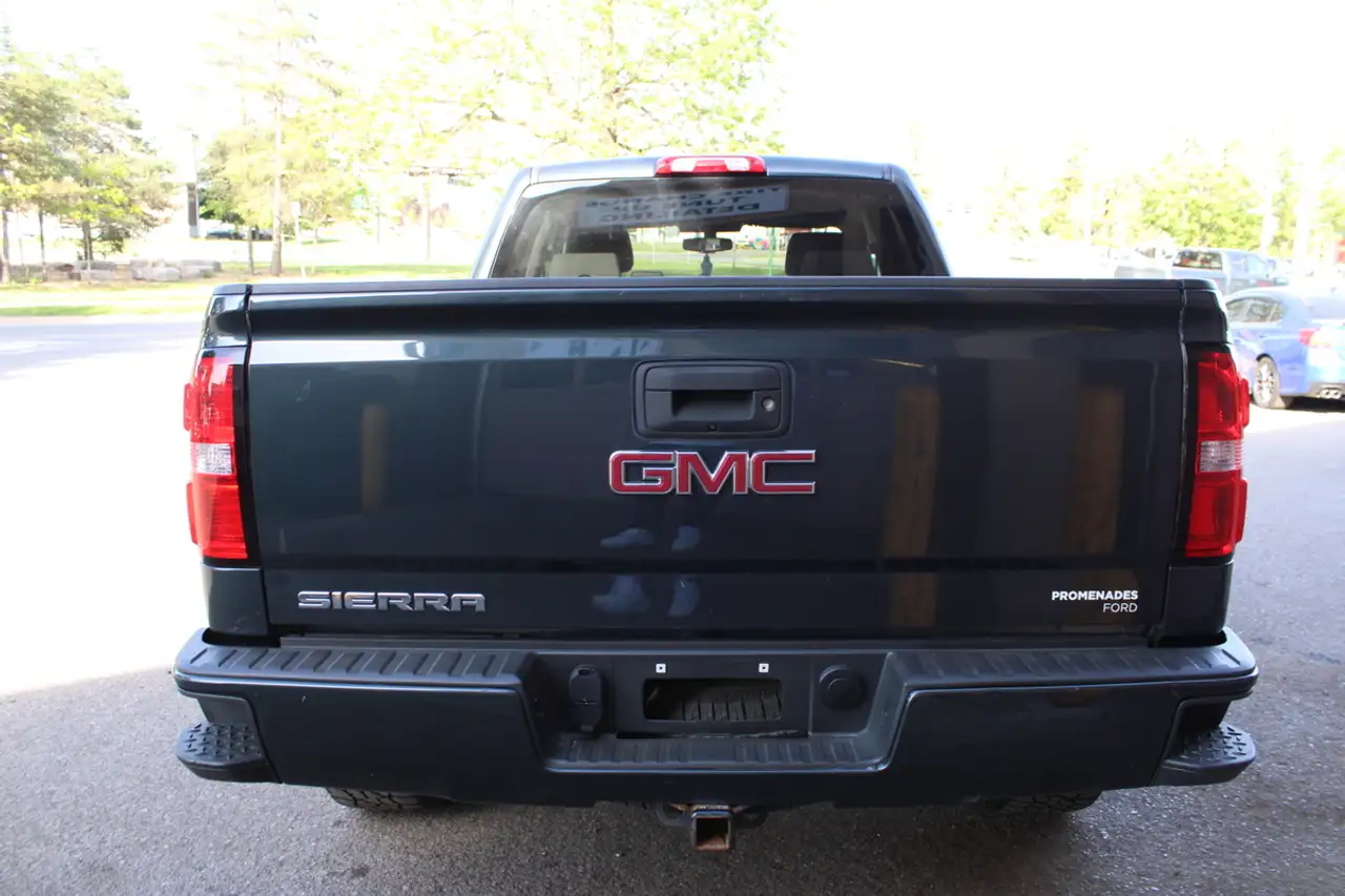 GMC Sierra 1500 снимка GMC Sierra 1500