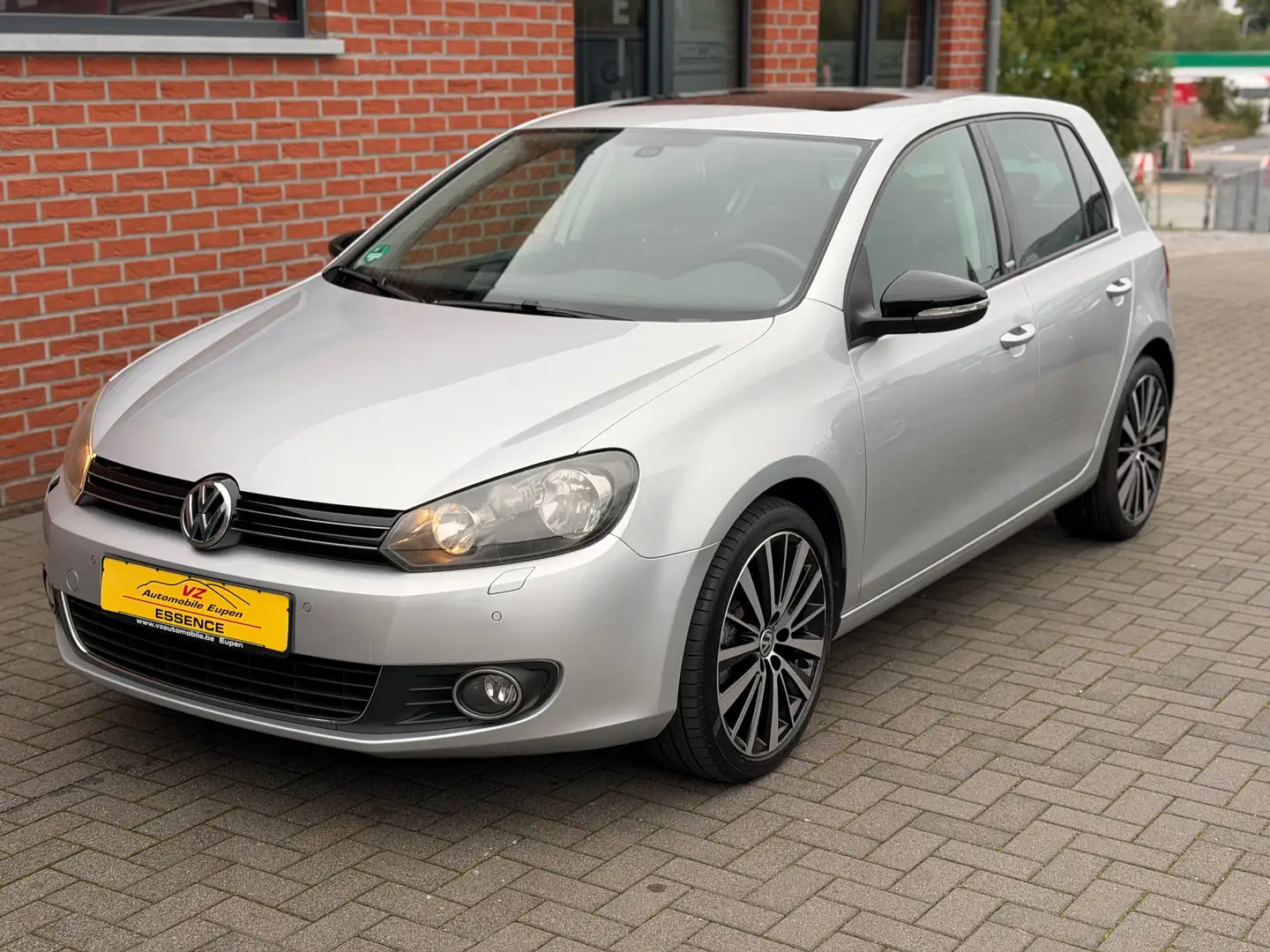 Volkswagen Golf Style Grau - 1