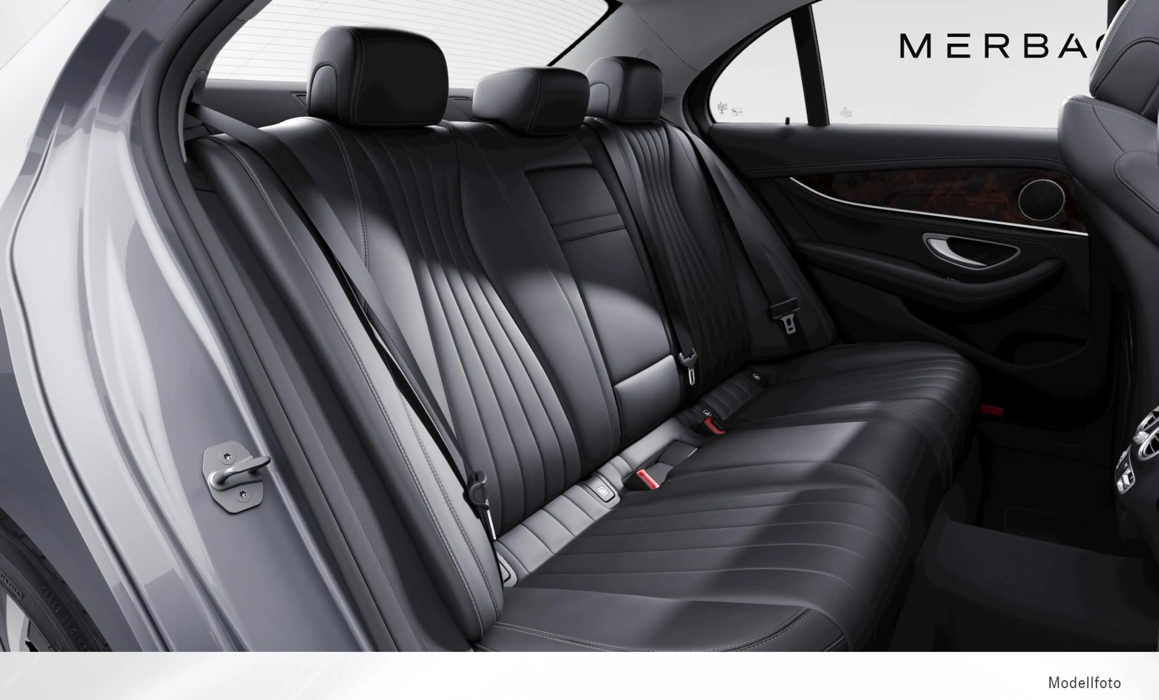 Mercedes-Benz E 450 4MATIC Limousine — photo 6
