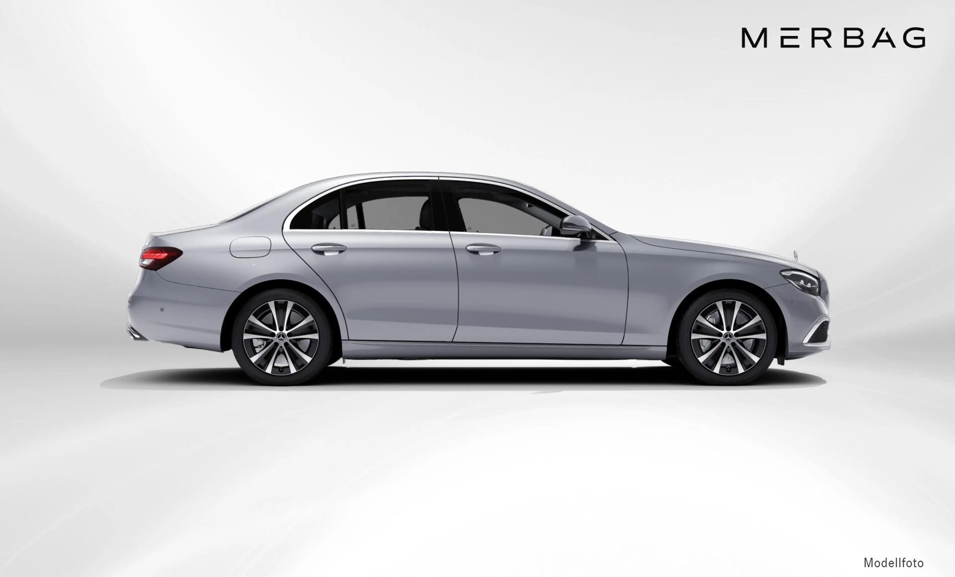 Mercedes-Benz E 450 4MATIC Limousine — photo 10