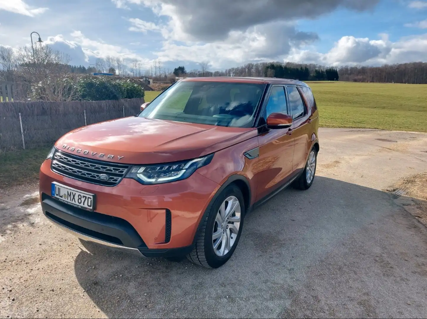 Land Rover Discovery 3.0 Sd6 HSE Oranje - 1