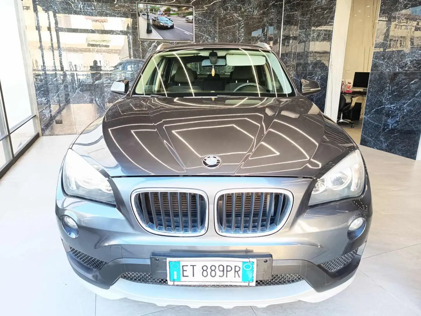 BMW X1 sDrive16d X Line Grigio - 1
