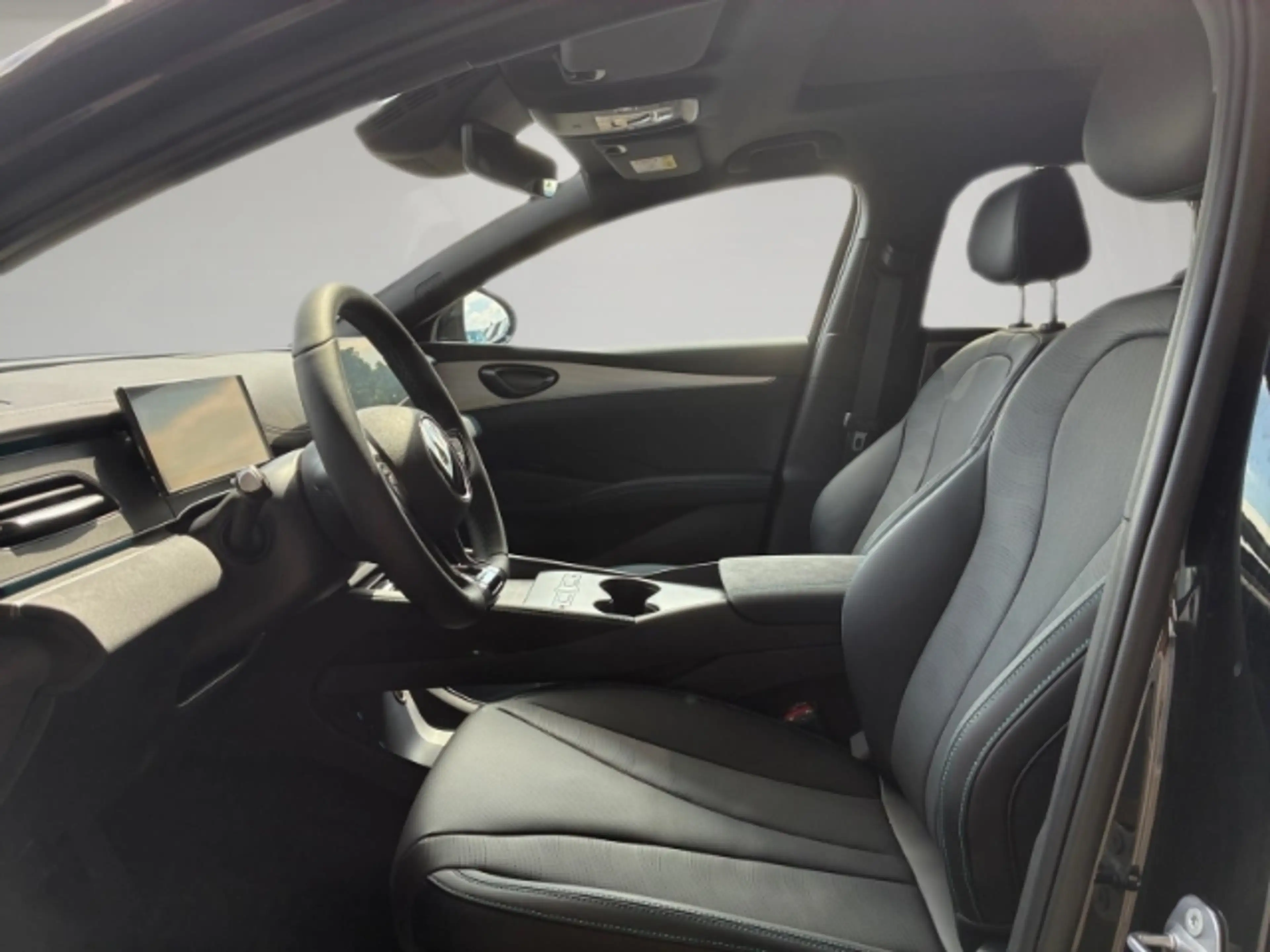 BYD Seal 1.5 Comfort/Panorama/Sitzheizung/LED/Android Auto — photo 8