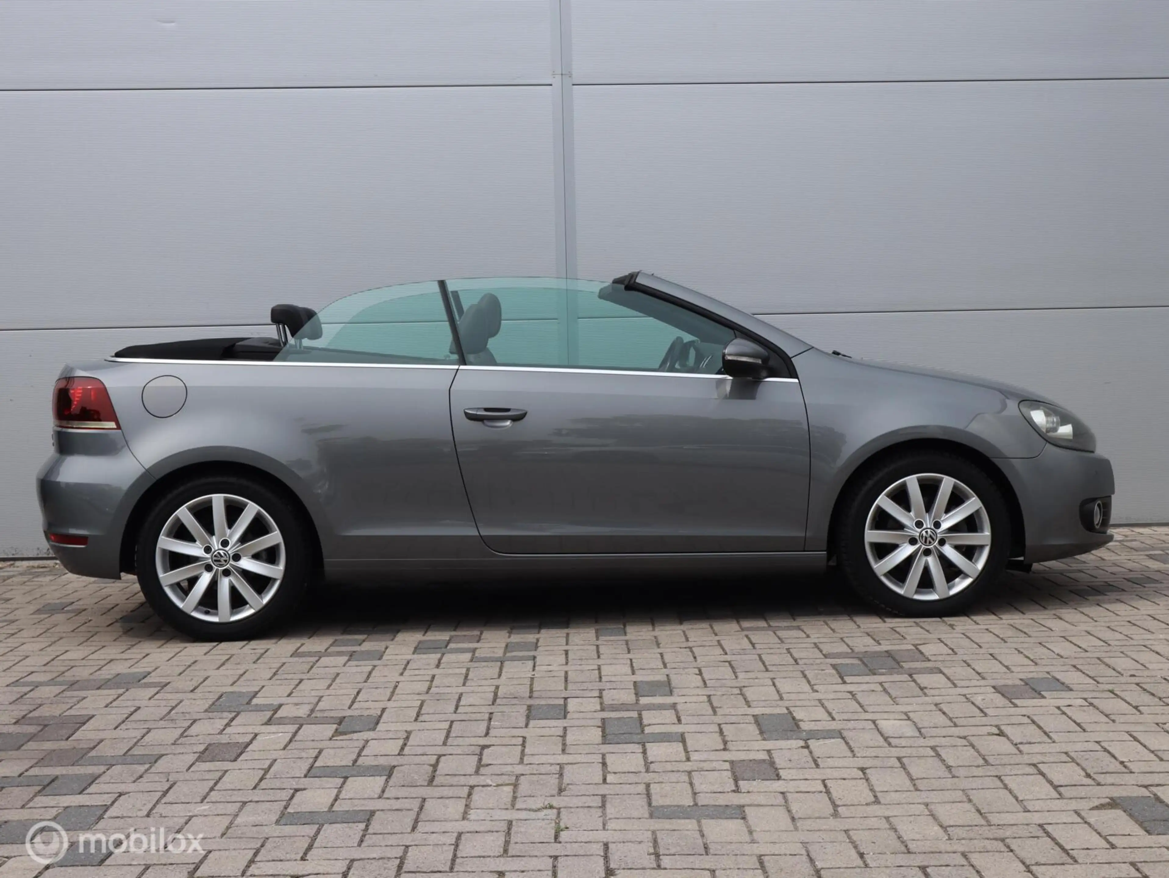 Volkswagen Golf Cabriolet 1.2 TSI Leer Navi LED Cruise Clima — photo 11