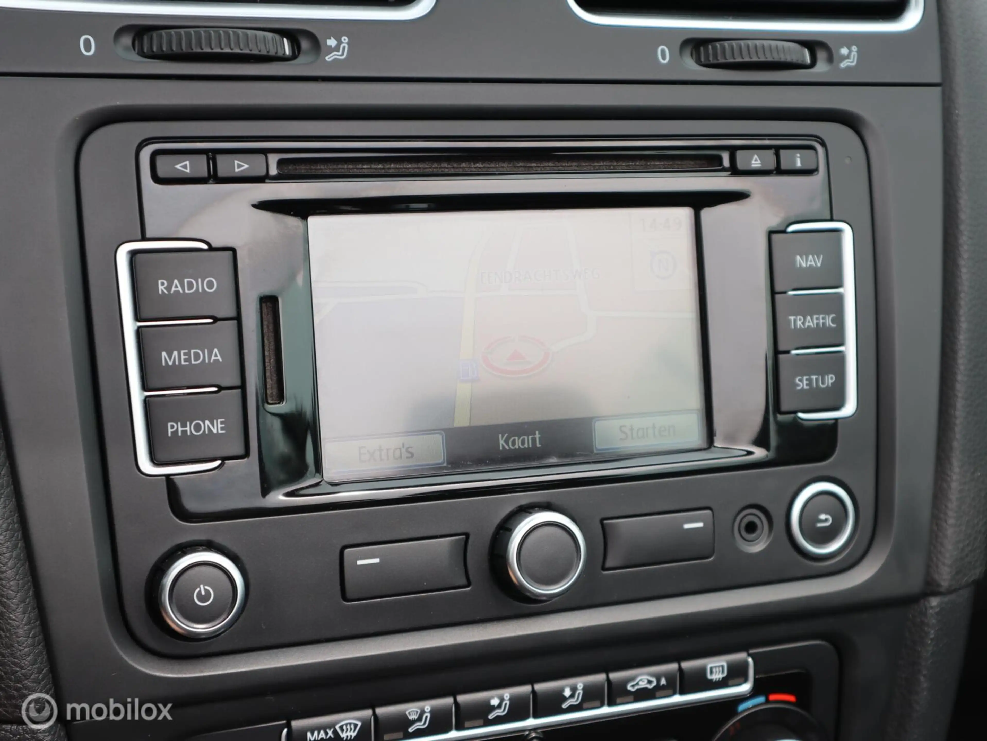 Volkswagen Golf Cabriolet 1.2 TSI Leer Navi LED Cruise Clima — photo 7