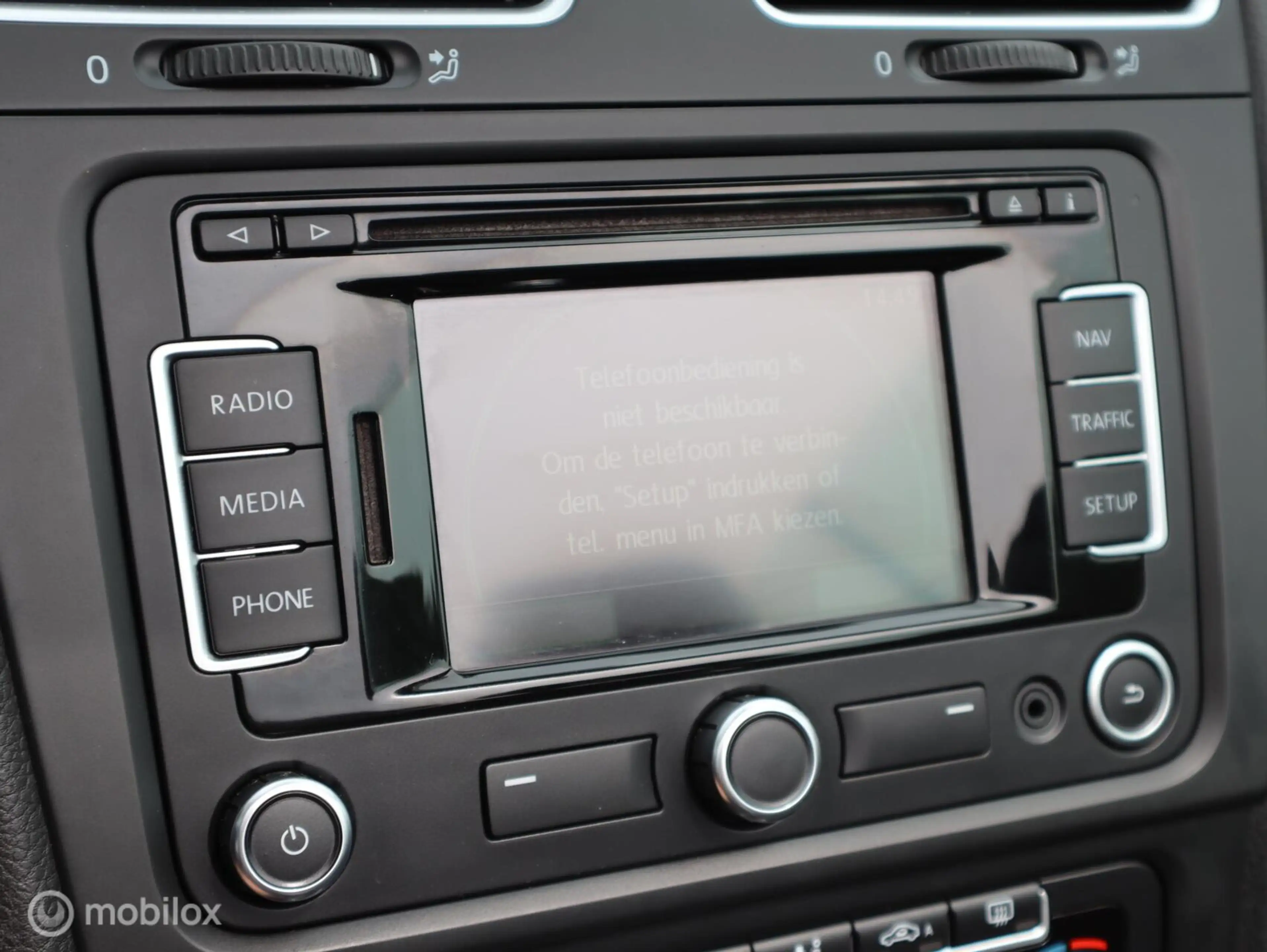 Volkswagen Golf Cabriolet 1.2 TSI Leer Navi LED Cruise Clima — photo 21