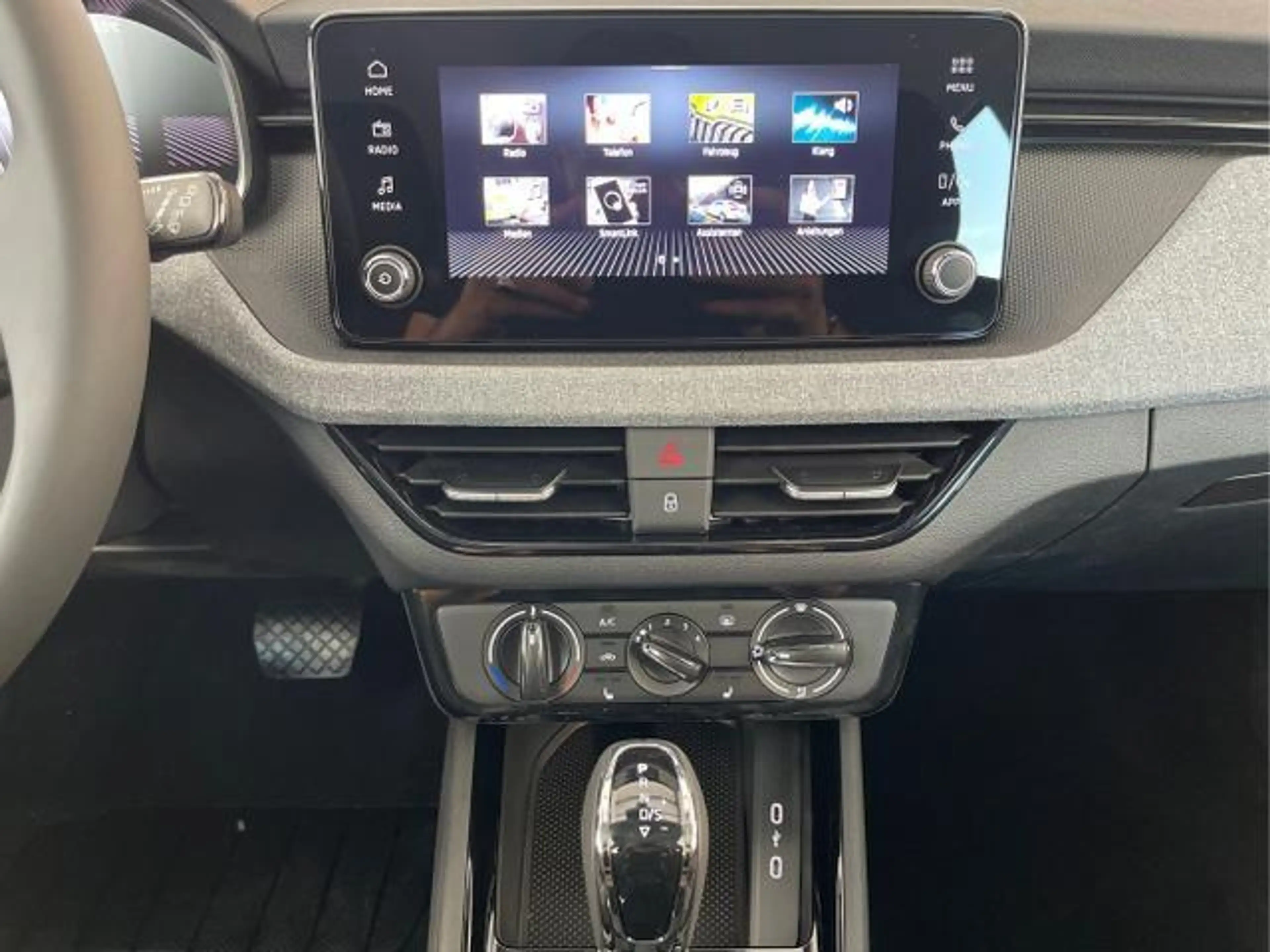 Skoda Kamiq Selection 1.0 TSI DSG Kamera+PDCvohi+Sitzheizung+A — photo 7