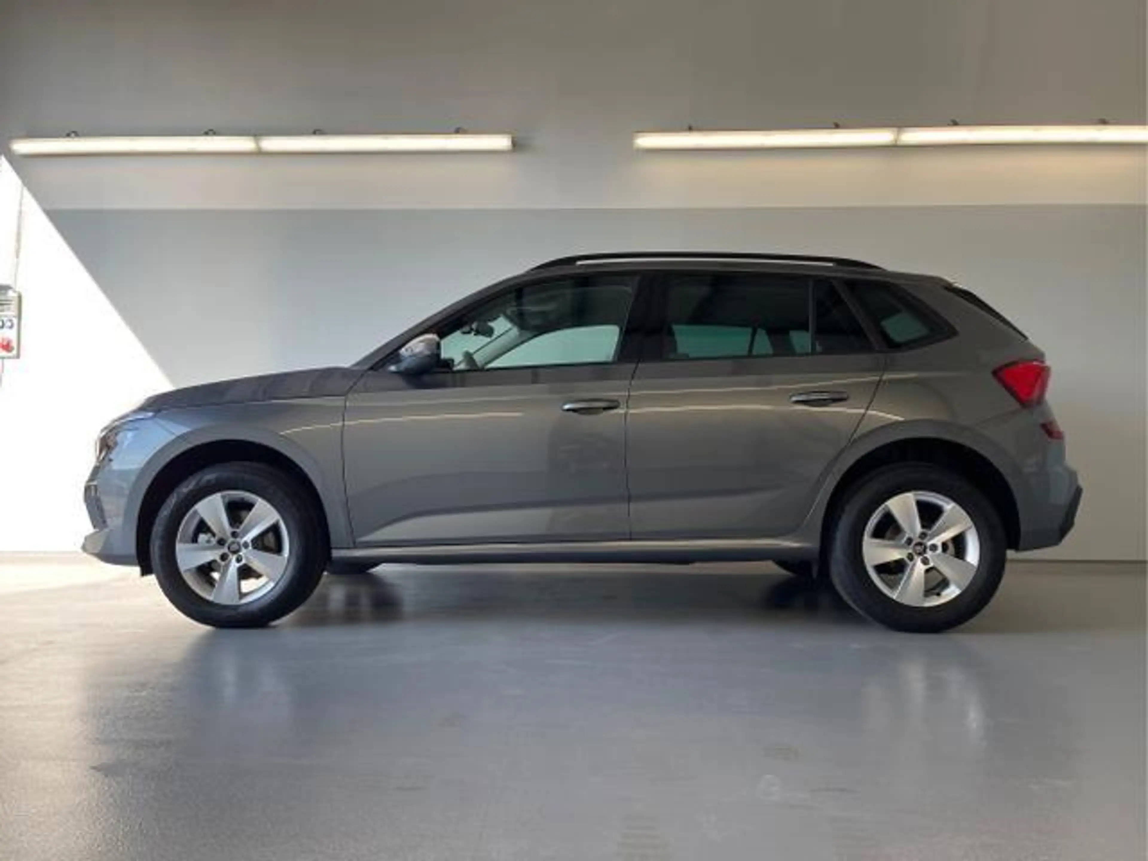 Skoda Kamiq Selection 1.0 TSI DSG Kamera+PDCvohi+Sitzheizung+A — photo 3