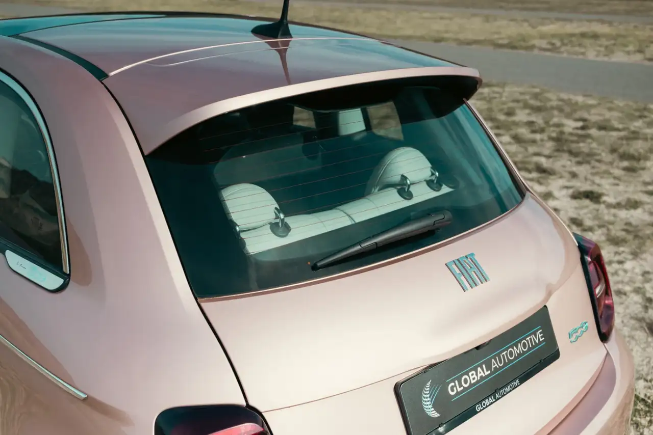 Fiat 500 3+1 La Prima 42 kWh CARPLAY PANORAMADAK LEER, миниатюра 6