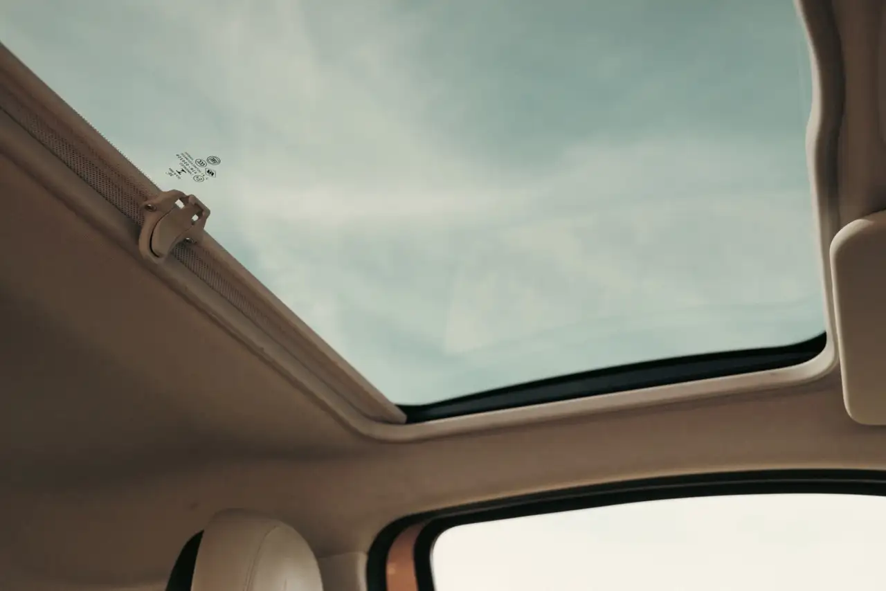 Fiat 500 3+1 La Prima 42 kWh CARPLAY PANORAMADAK LEER, миниатюра 14